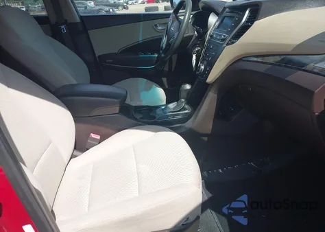 2017 Hyundai Santa Fe Sport 2.4L z USA, uszkodzony, nr VIN 5XYZT3LB5HG468874